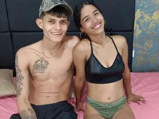 AnnaAndWilson livejasmin
