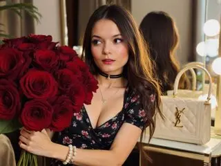 AsterQuinn livejasmin