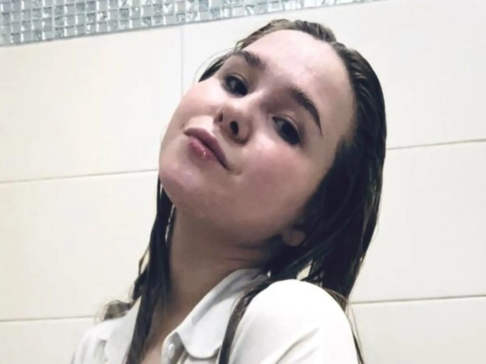 AugustAdelina livejasmin