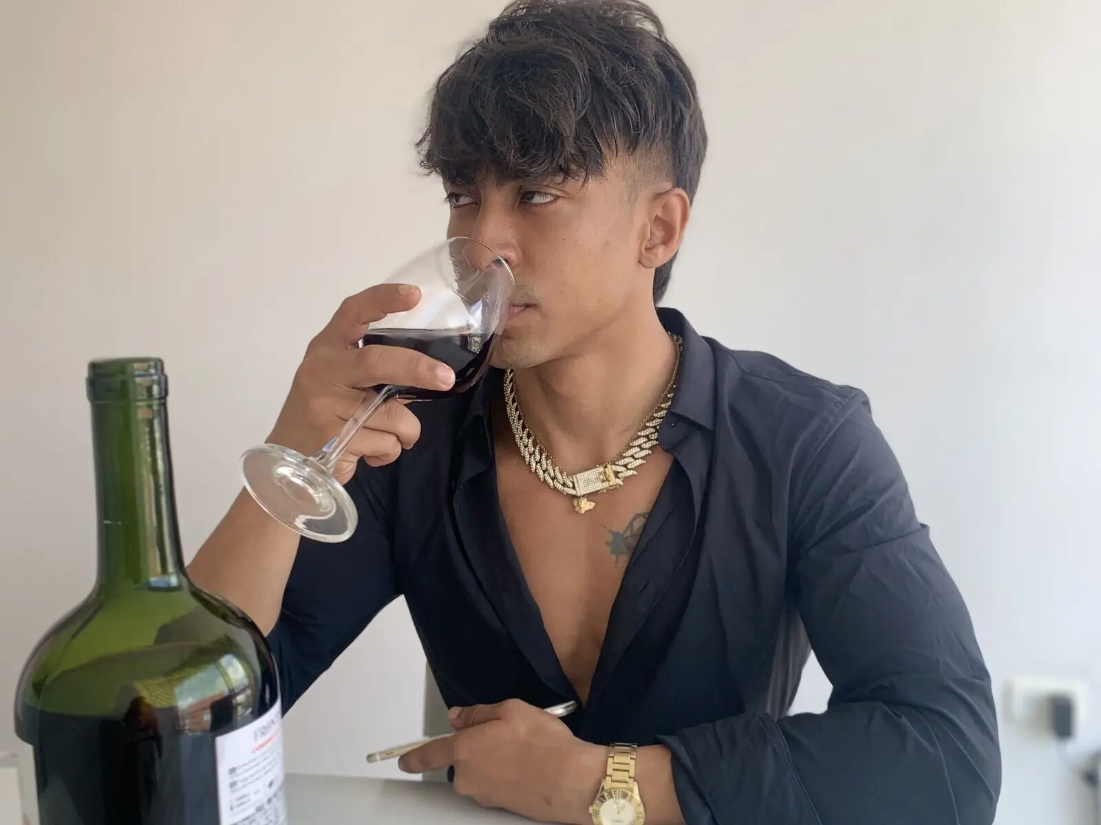 BakiRoberts livejasmin