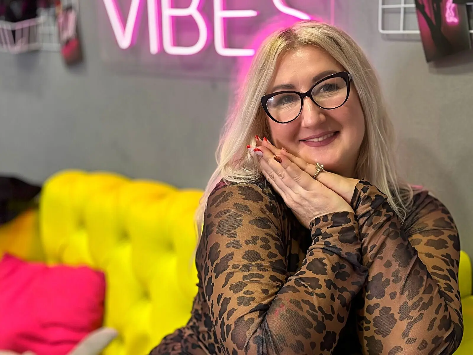 ChristyBrookse livejasmin