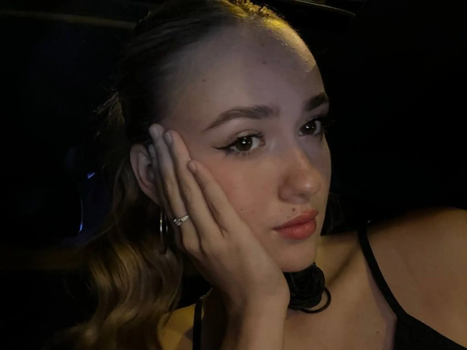 ElviaHavins livejasmin