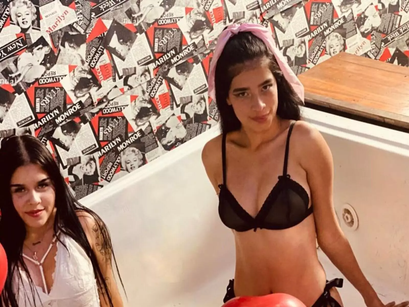 EmaAndValerie livejasmin