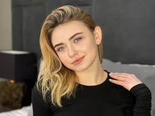 EmmaBakers livejasmin