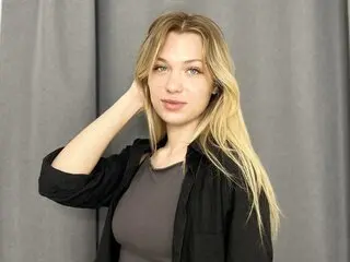 ErinFosters livejasmin