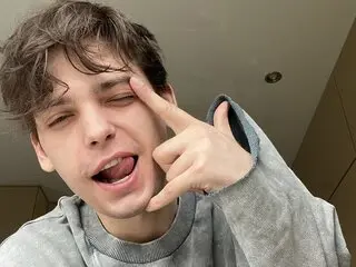 EvanDionys livejasmin