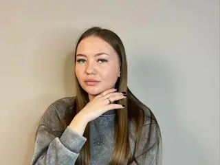 FloraBurnard livejasmin