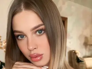 GwenSollman livejasmin