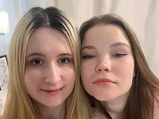 KirbyAndWilhemin livejasmin