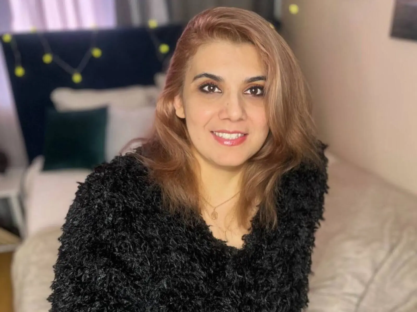 LeilaRosse livejasmin