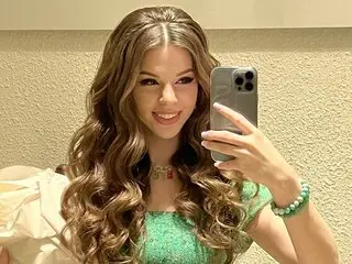 LeonaAlford livejasmin