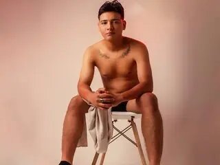 MaxBrown livejasmin