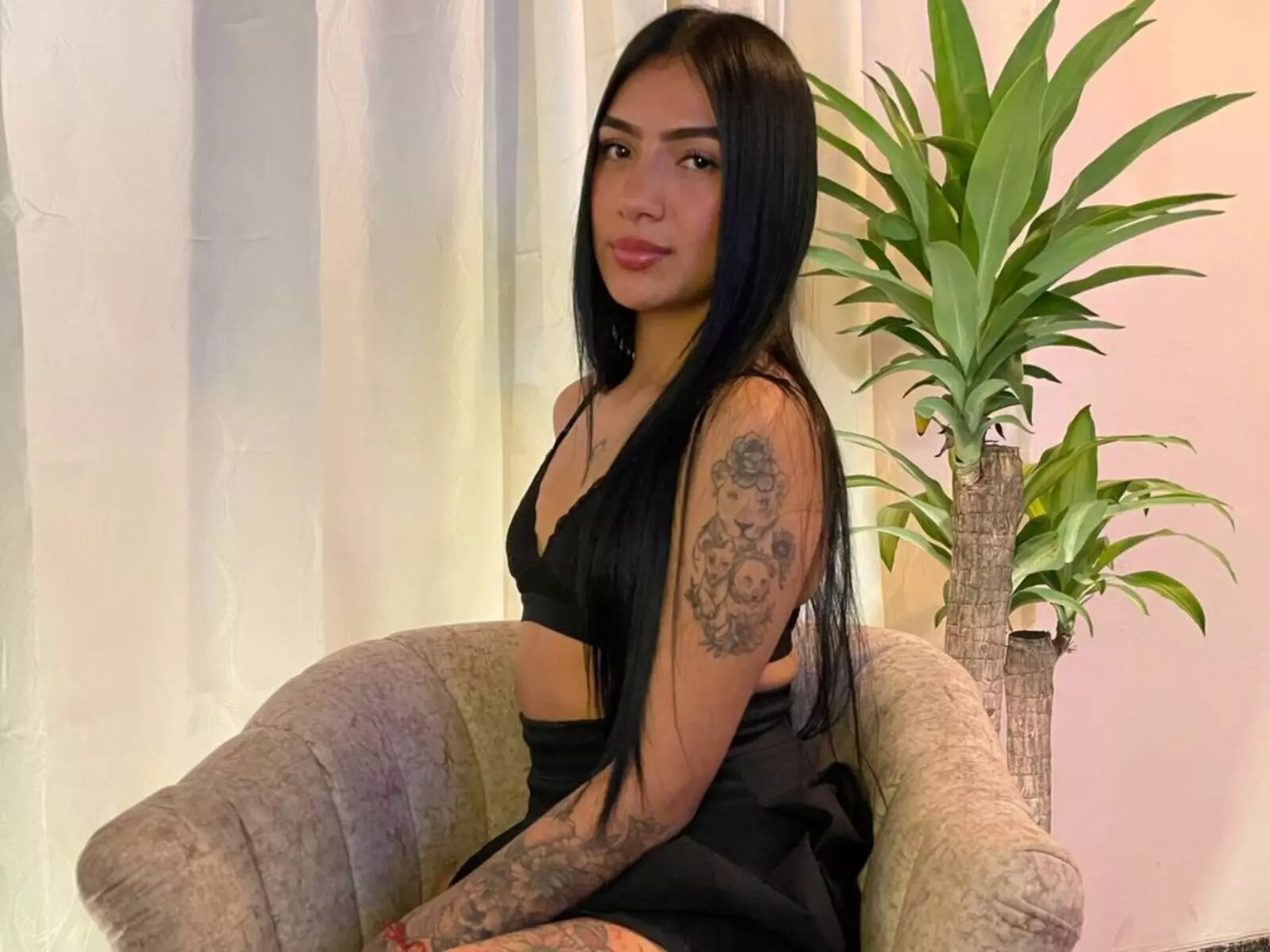 RodMegan livejasmin