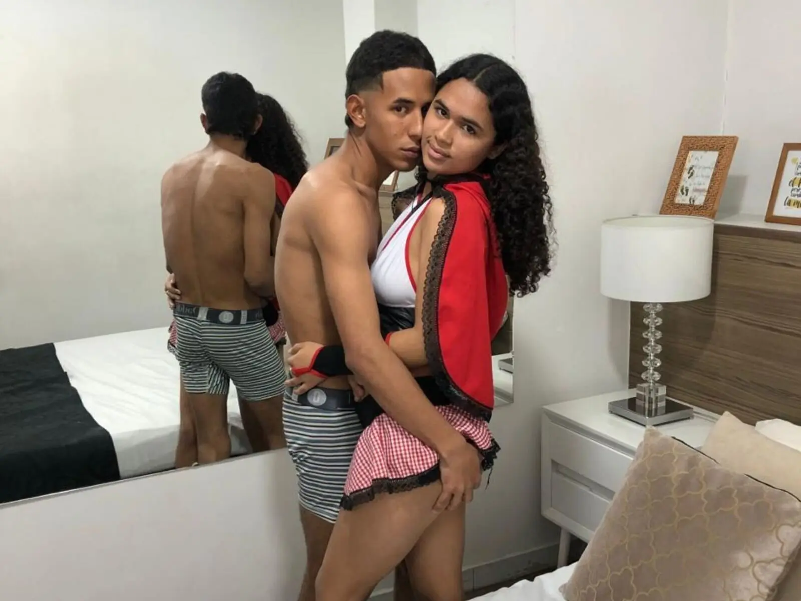 SharkurandSusi livejasmin