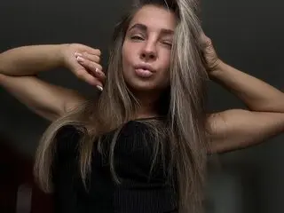ViktoriaBleach livejasmin